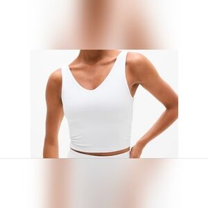 Athleta Transcend V-neck White crop sports bra/tank size XS D-DD